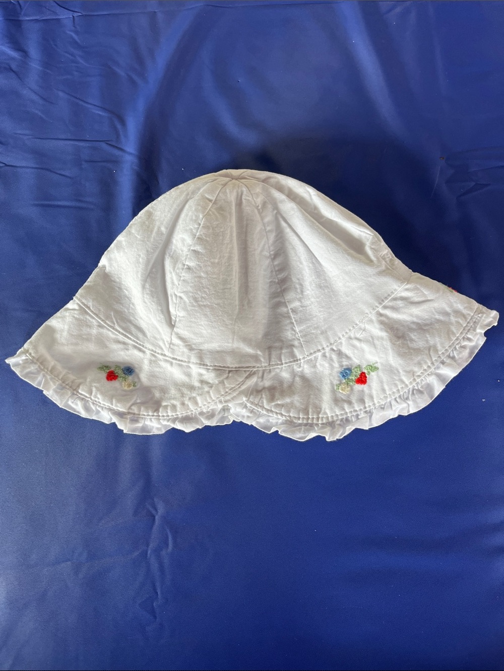 Janie and Jack White Ruffle Sun Hat with Floral Embroidery